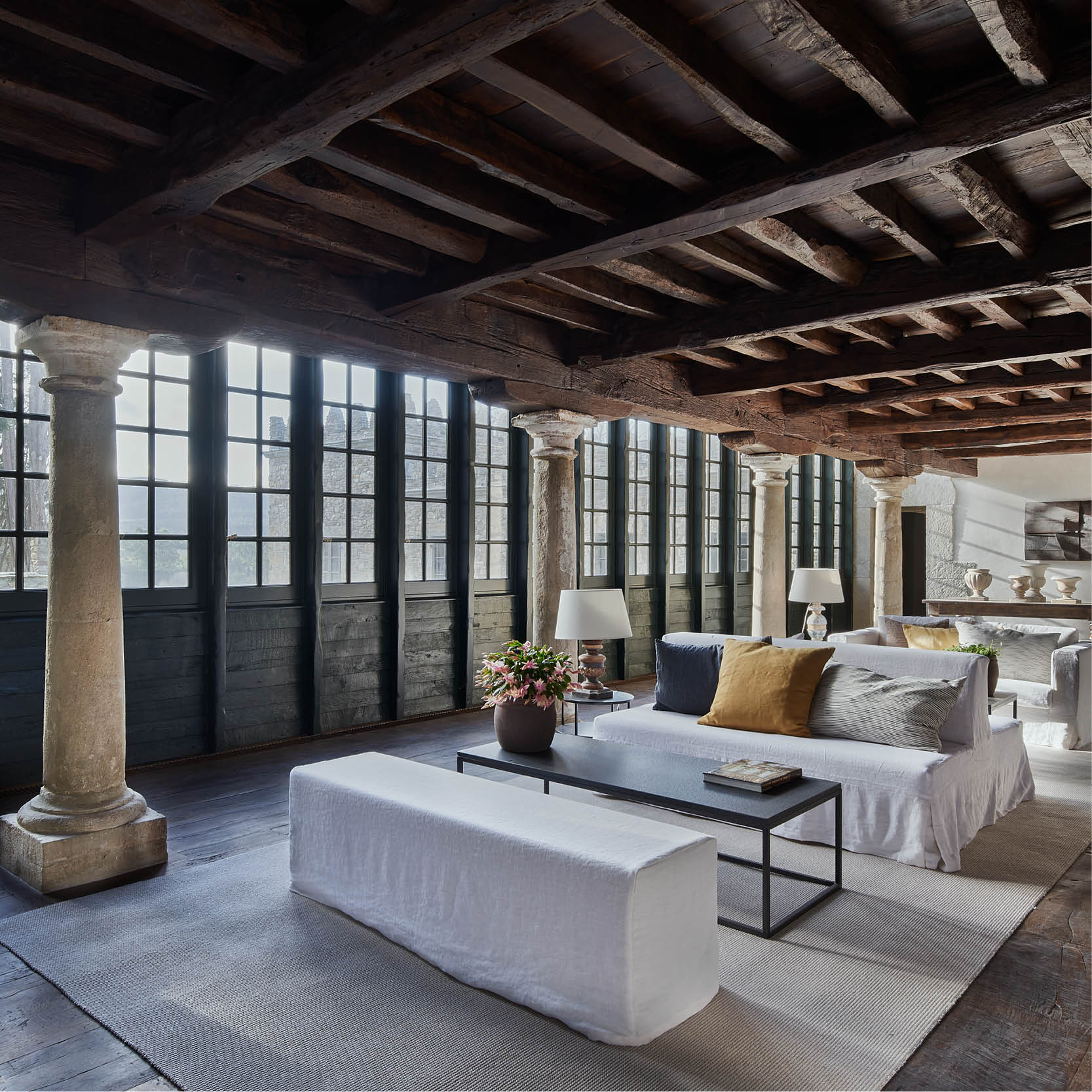 Fotografía del interior del Palacio de las Torres de Donlebún